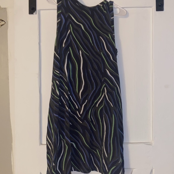 Secret Treasures gown with pockets on each side. Size 16/18 - Picture 2 of 3